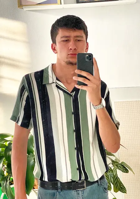 Я Firdavs, 24, из Магадана, ищу знакомства без обязательств