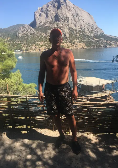 Александр из Тулы, мне 51, познакомлюсь для открытые отношения