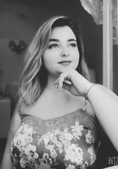 Анастасия из Кривого Рога, мне 28, познакомлюсь для постоянных отношений