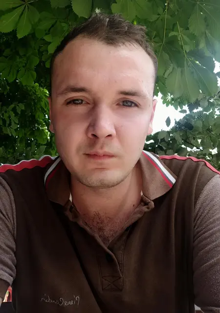 Я Vitaly, 29, из Павлограда, ищу знакомства без обязательств