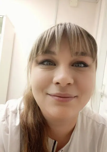 Я Ирина, 43, из Санкт-Петербурга, ищу знакомство для общения