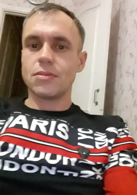 Я Александр, 40, из Новосибирска, ищу знакомство для дружбы