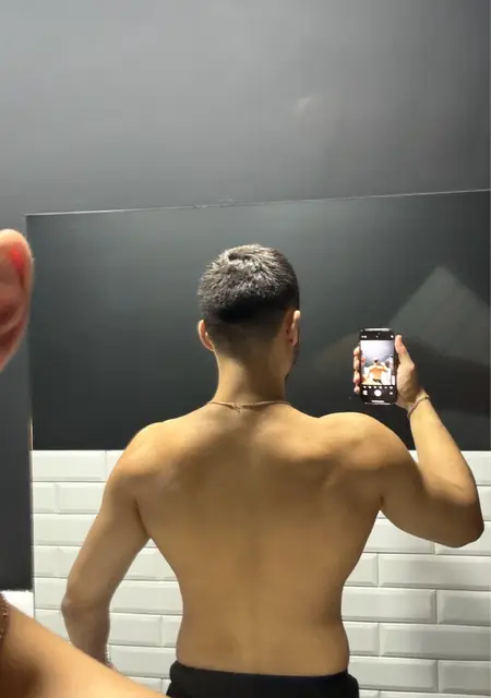 Давид из Таганрога, ищу на сайте знакомства на одну ночь