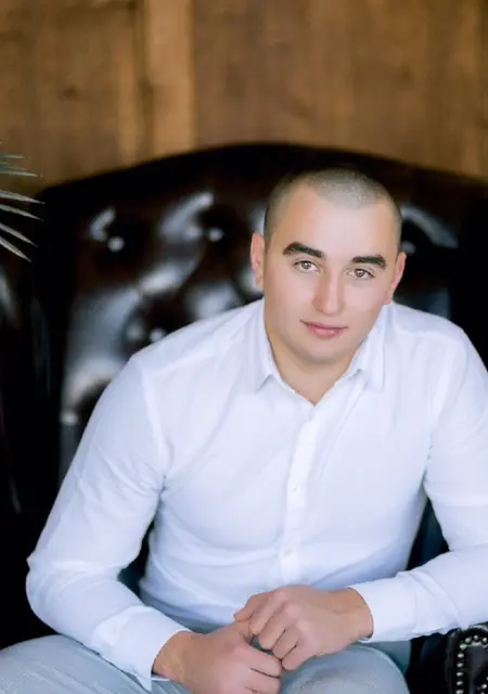 Я Георгий, 28, из Калининграда, ищу знакомства на одну ночь