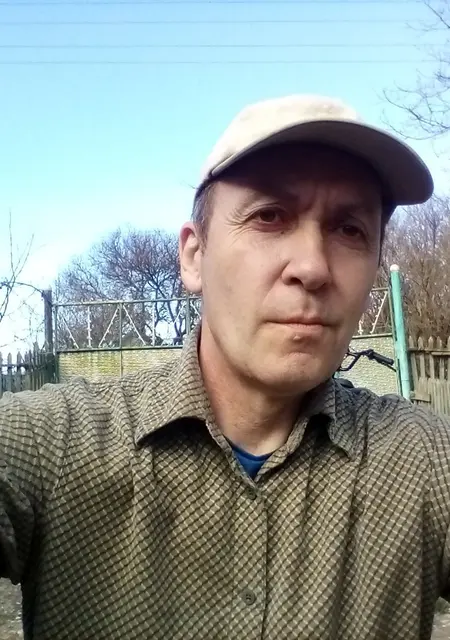 Юра из Москвы, ищу на сайте знакомства на одну ночь