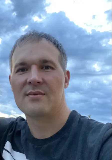 Андрей из Иркутска, мне 40, познакомлюсь для общения