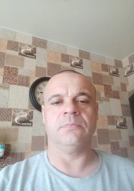 Я Андрей, 47, знакомлюсь для приятного времяпровождения в Казани