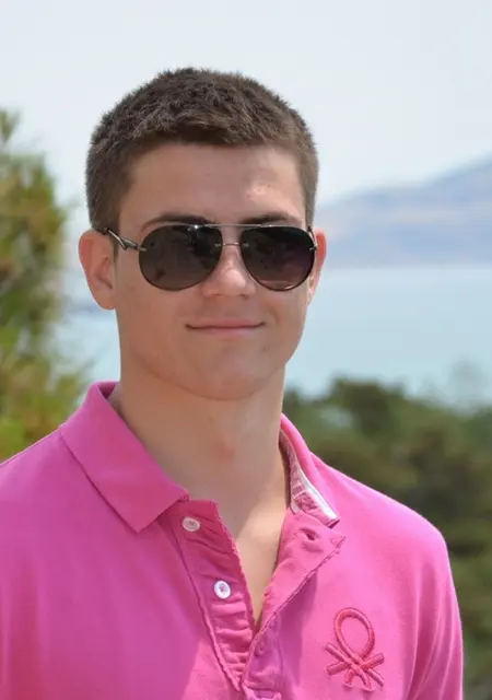 Я Рома, 37, из Одинцова, ищу знакомства без обязательств