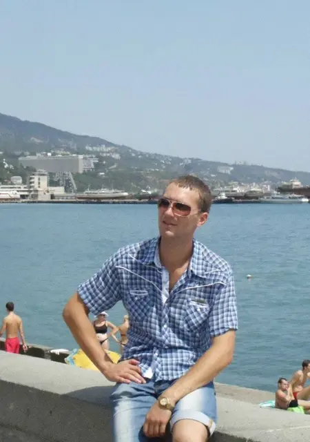 Я Данил, 39, знакомлюсь для приятного времяпровождения в Харькове