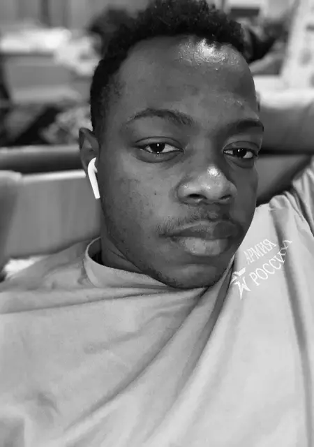 Christian из Омска, ищу на сайте знакомства без обязательств