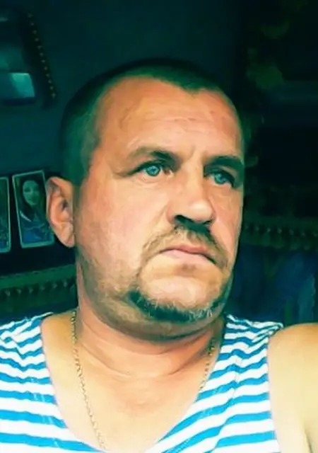 Фил из Лесосибирска, мне 50, познакомлюсь без обязательств