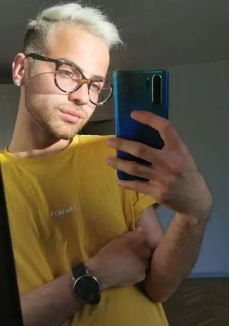 Alexander Bawi из Стокгольма, мне 25, познакомлюсь