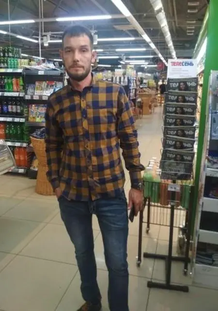 Макс из Уфы, ищу на сайте общение