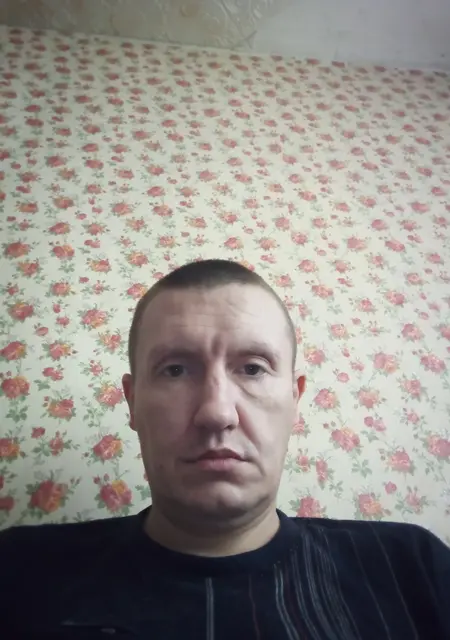 Я Стас, 41, из Новокузнецка, ищу знакомство для общения