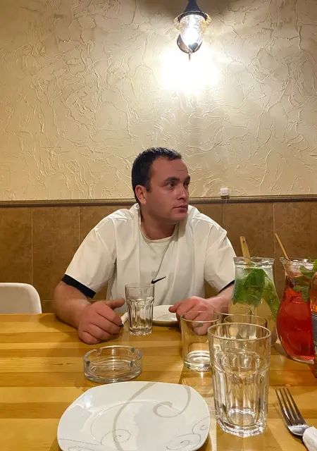 Альберт из Люберец, ищу на сайте знакомства без обязательств