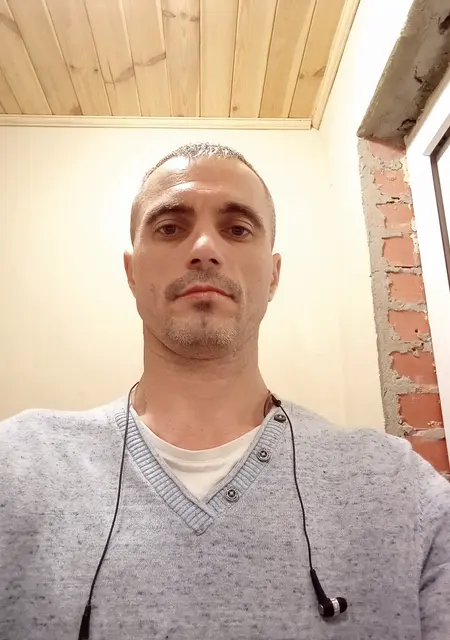 Я Vladimir, 42, знакомлюсь без обязательств в Ковеле