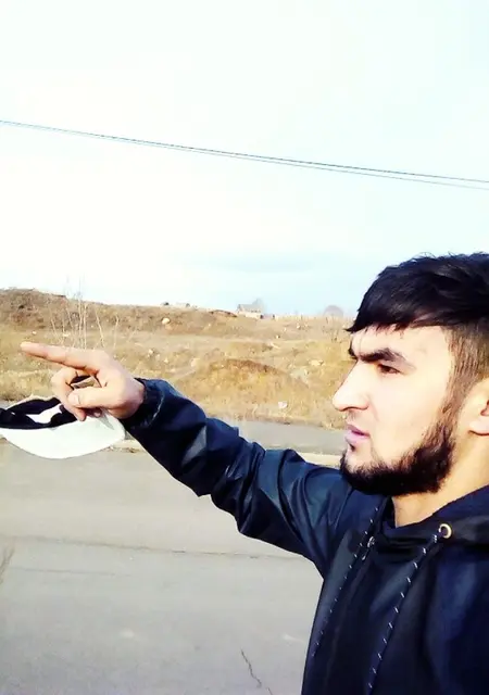 Я Анис, 30, знакомлюсь для постоянных отношений в Братске