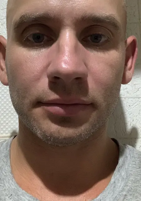 Серж из Севастополя, ищу на сайте общение