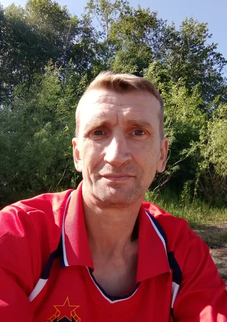 Олег из Коряжмы, ищу на сайте знакомства на одну ночь