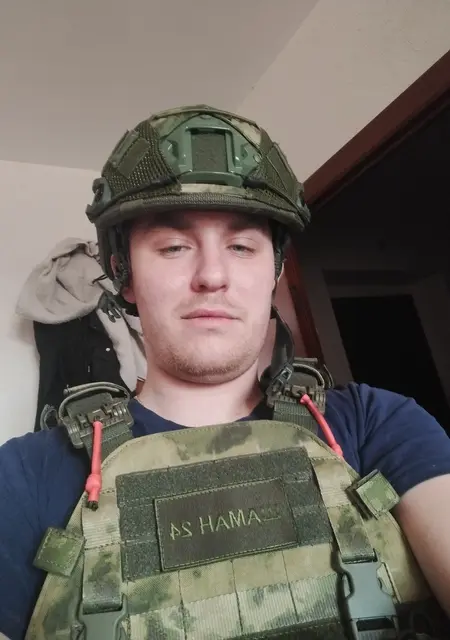 Иван из Пскова, ищу на сайте знакомства на одну ночь