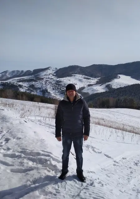 Я Толя, 51, знакомлюсь без обязательств в Тарко-Сале