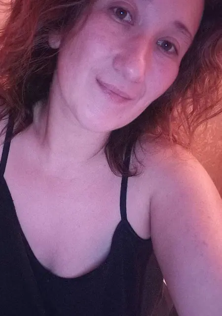 Оксана из Волгограда, ищу на сайте приятное времяпровождение