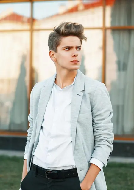 Я Саша, 21, знакомлюсь для вирта в Армавире