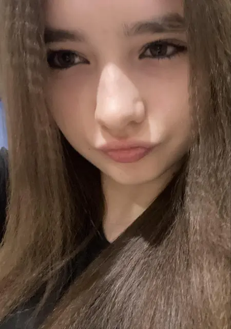 Я Sveta, 18, из Новокузнецка, ищу знакомство для вирта