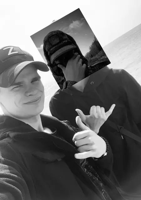 Я Денис, 20, из Темрюка, ищу знакомство для приятного времяпровождения