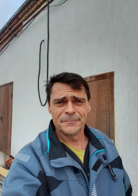 Игорь из Самары, мне 51, познакомлюсь на одну ночь