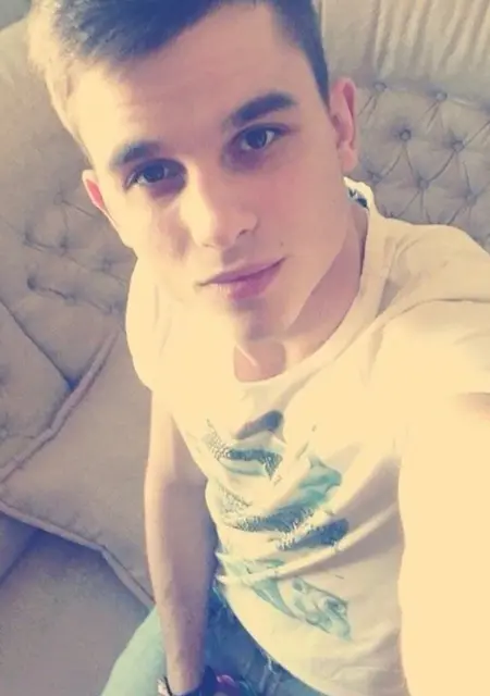 Джони из Мариинска, ищу на сайте приятное времяпровождение