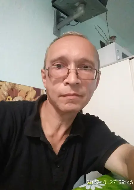 Андрей из Череповца, мне 54, познакомлюсь для общения