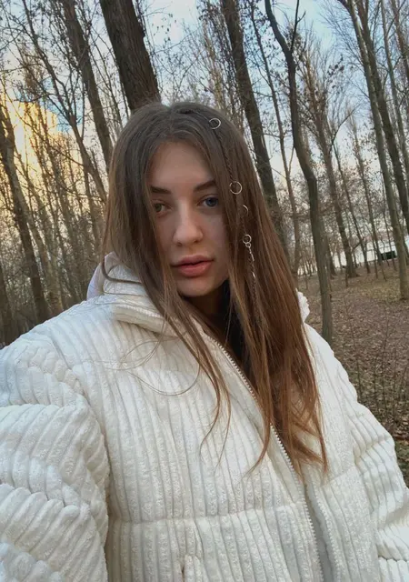 Лиза из Ставрополя, ищу на сайте постоянные отношения