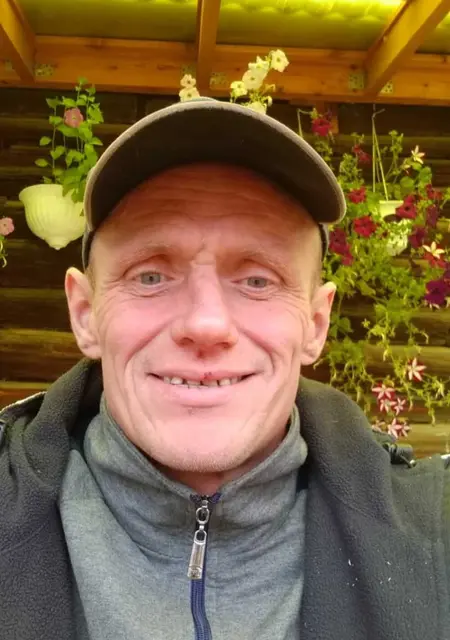 Александр из Нижнего Тагила, ищу на сайте знакомства без обязательств