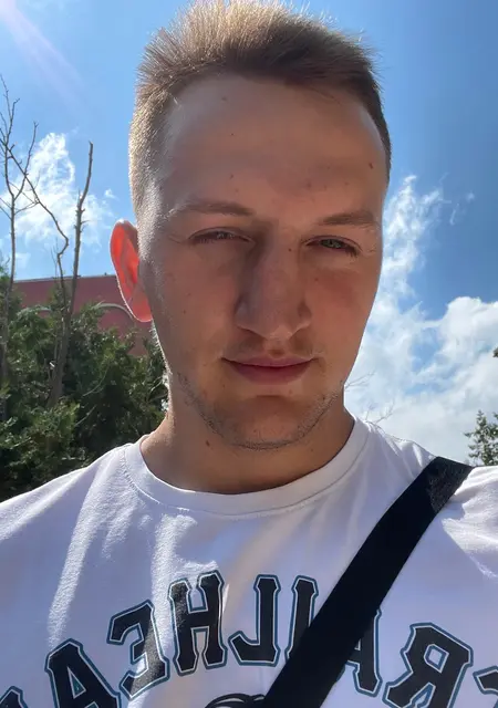 Oleg из Севастополя, мне 27, познакомлюсь для открытые отношения