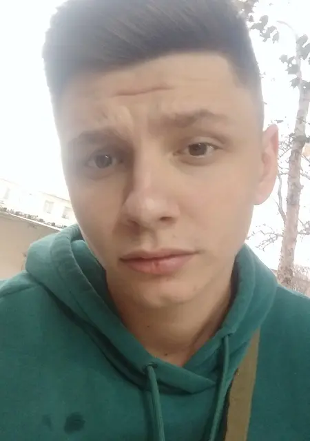 Кирилл из Пскова, ищу на сайте дружбу