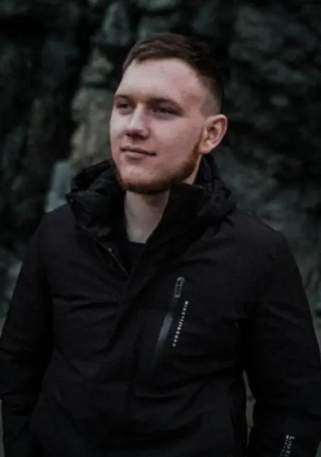 Кирилл из Елизова, ищу на сайте знакомства без обязательств