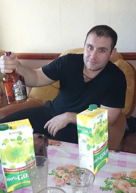 Я Константин, 38, знакомлюсь на одну ночь в Владивостоке