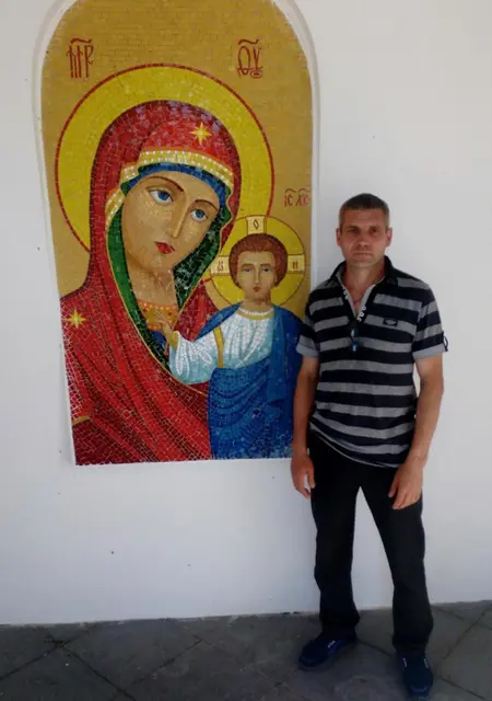 Саша из Дятькова, мне 47, познакомлюсь на одну ночь