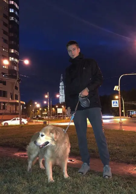 Я Артём, 27 років, знайомлюсь без зобов'язань у Сумах