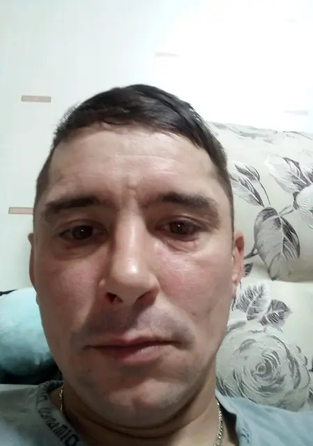 Евгений из Ставрополя, мне 39, познакомлюсь без обязательств