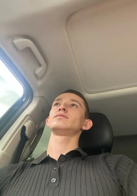 Ислам из Ростова-на-Дону, мне 21, познакомлюсь на одну ночь