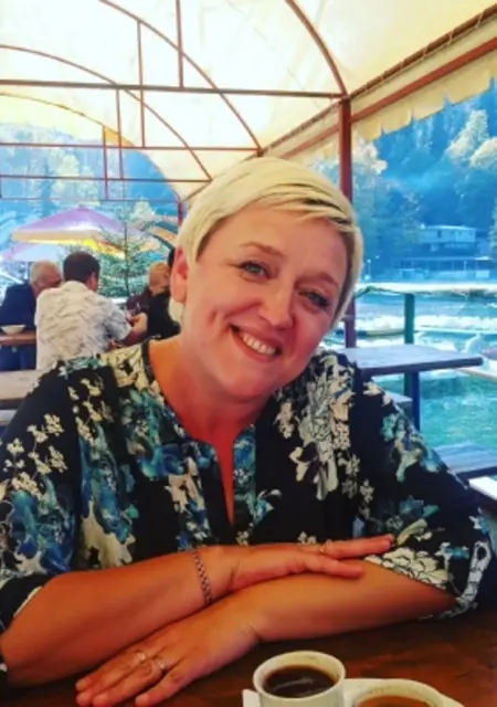 Евгения из Екатеринбурга, мне 46, познакомлюсь для приятного времяпровождения