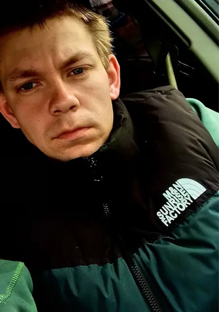 Я Дмитрий, 26, знакомлюсь для дружбы в Тобольске