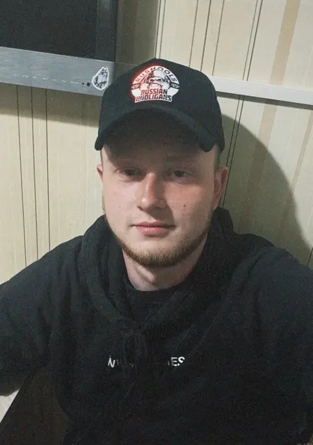 Максим из Самары, мне 25, познакомлюсь без обязательств