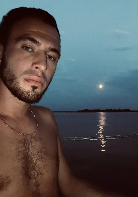 Я Дмитрий, 32, из Люберец, ищу знакомство для приятного времяпровождения