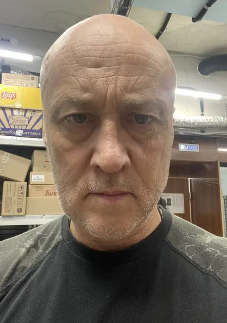 Я Дик, 61, знакомлюсь для постоянных отношений в Москве