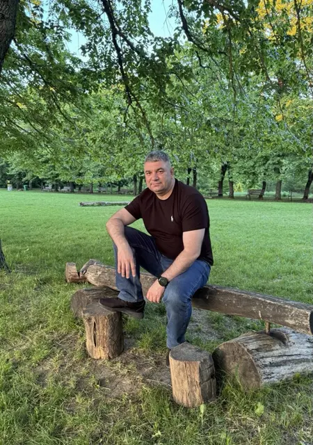 Я Алексей, 48, знакомлюсь для приятного времяпровождения в Санкт-Петербурге