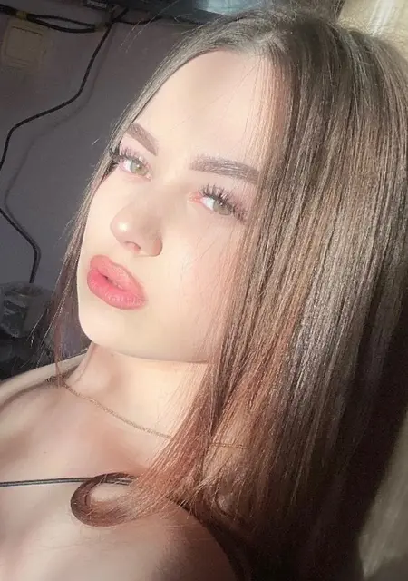 Надежда из Воронежа, мне 25, познакомлюсь без обязательств