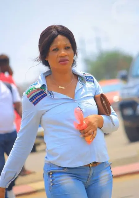 Я Derich Mangari, 38, из Парижа, ищу знакомство